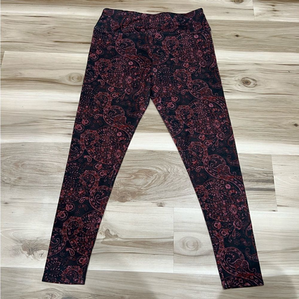 Soft Surroundings Paisley Black and Red Pants Women’s Medium